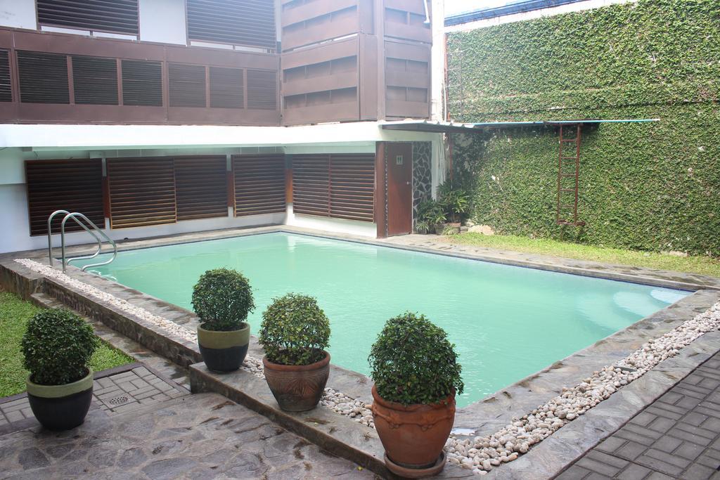 Purple Tree Bed & Breakfast Paranaque City Exteriör bild