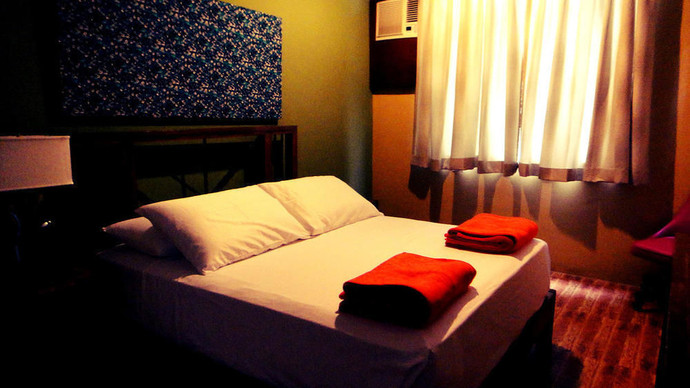 Purple Tree Bed & Breakfast Paranaque City Exteriör bild